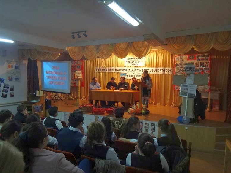 „Tinereţe în Ortodoxie“ la Colegiul Tehnic „Miron Costin“ 65625