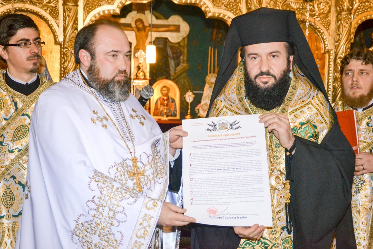 A fost instalat noul protopop de Reșița 65587