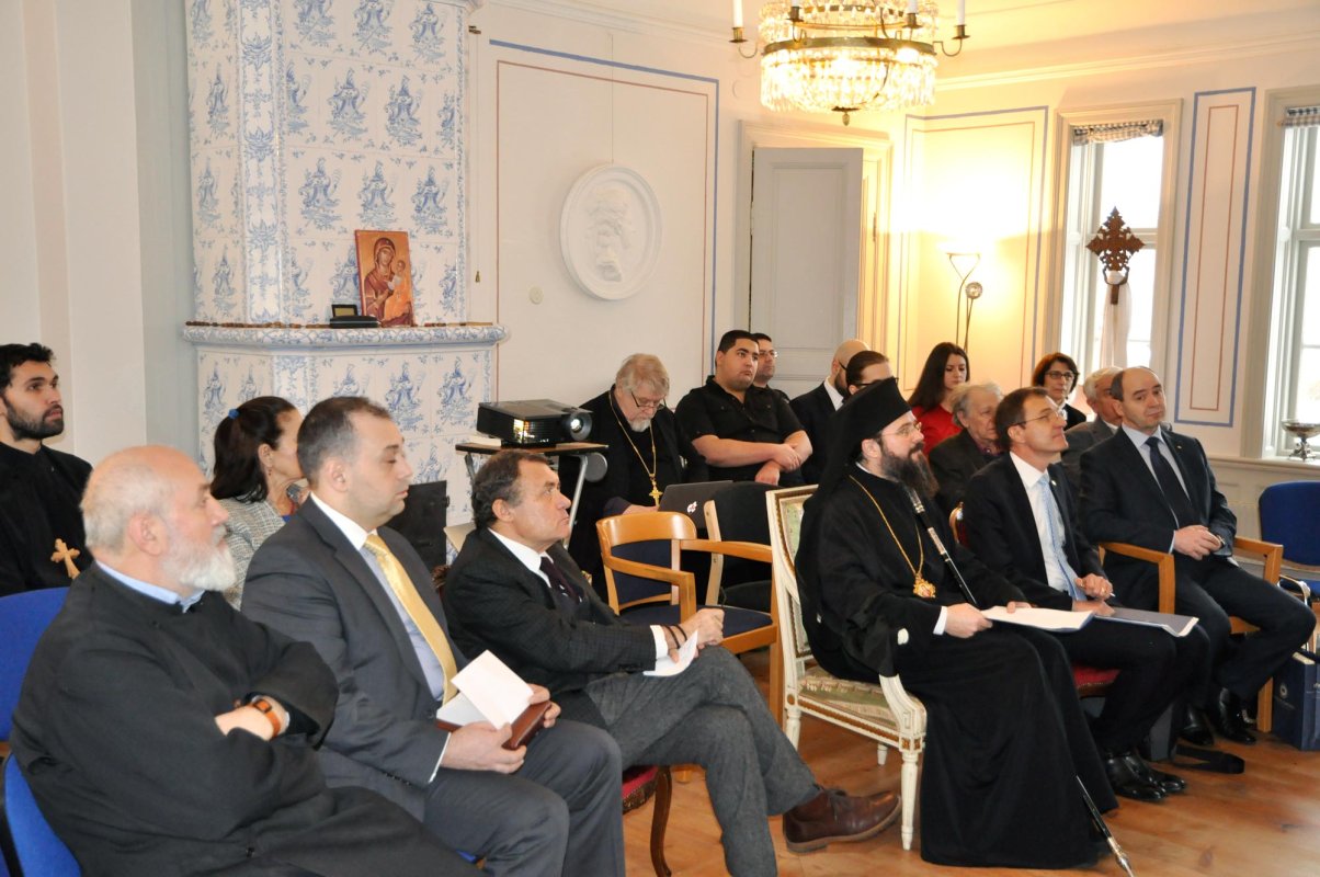 Simpozion internațional la Stockholm 65605