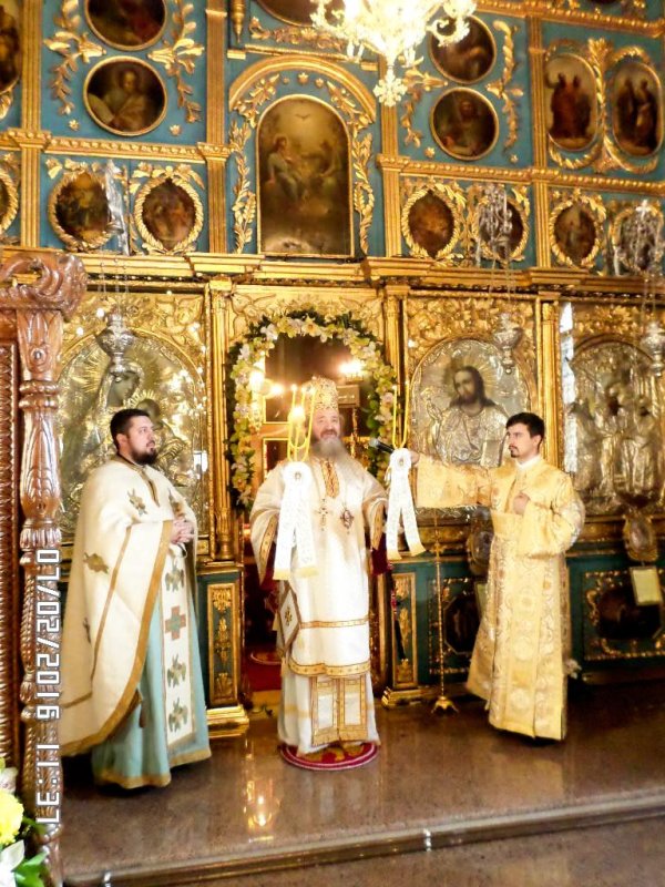 Rugăciune și mângâiere pentru victimele din Ploiești 65443