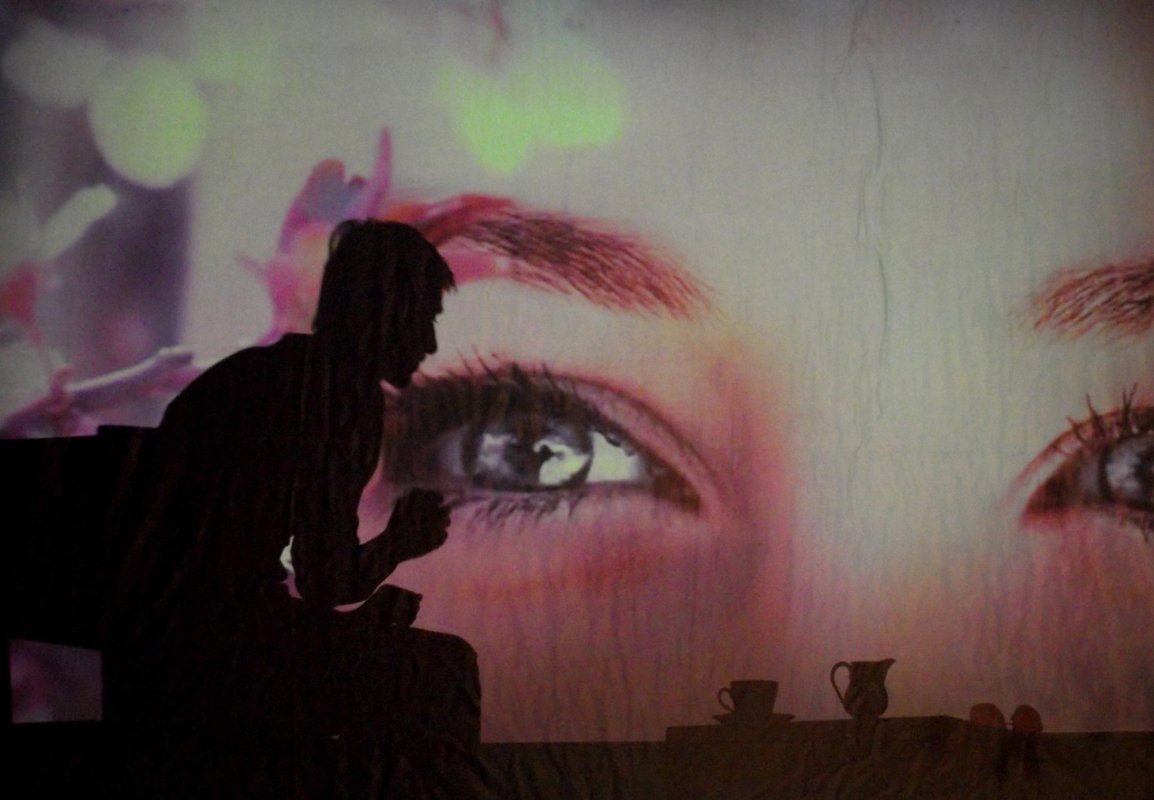 „13 povești de dragoste… și un povestitor”, la Centrul Cultural pentru UNESCO „Nicolae Bălcescu” 65397