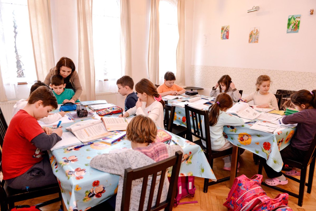 Bucuria copiilor, dorință și răsplată a părinților 65362