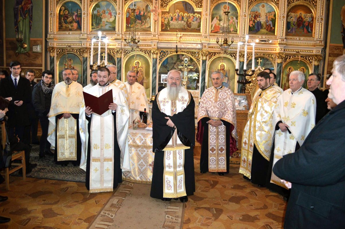 Parastas pentru protopopul Teofil Herineanu 65349