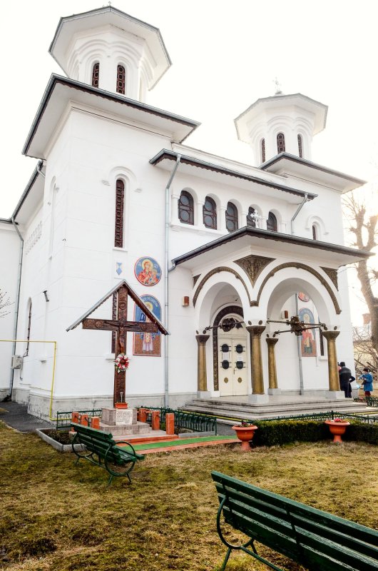 Sfântul Haralambie prăznuit la Ploiești 65326