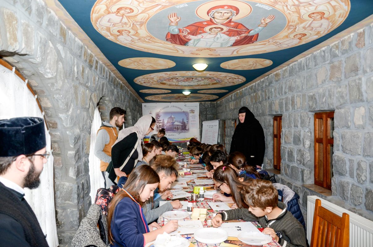„Credință și artă pentru toți” la Izvorul Mureșului 65248