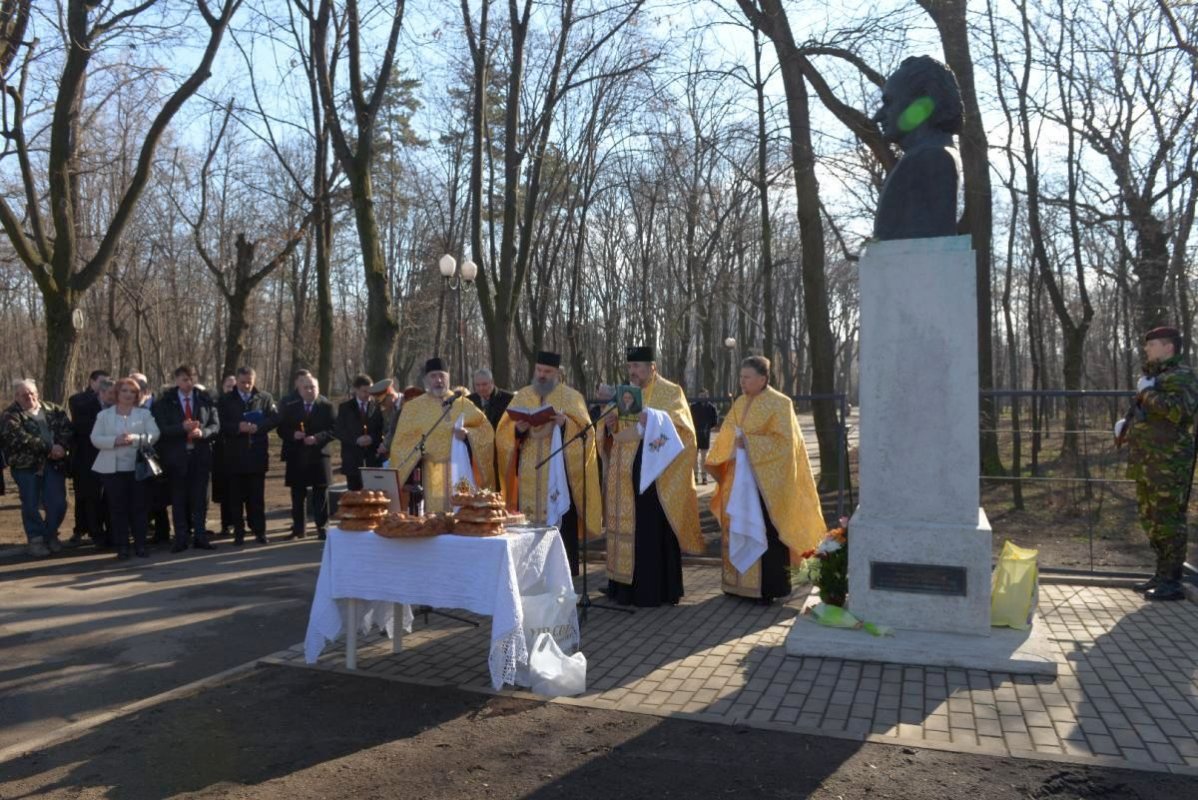 Grigore Vieru, comemorat la Iaşi 65135