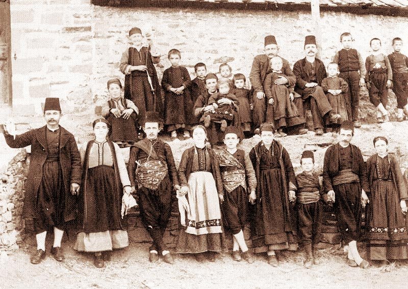 O istorie religioasă a aromânilor (XXIV) 65131