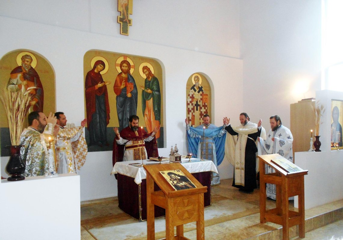 Sfânta Liturghie în limbaj mimico-gestual la Alba Iulia 65101
