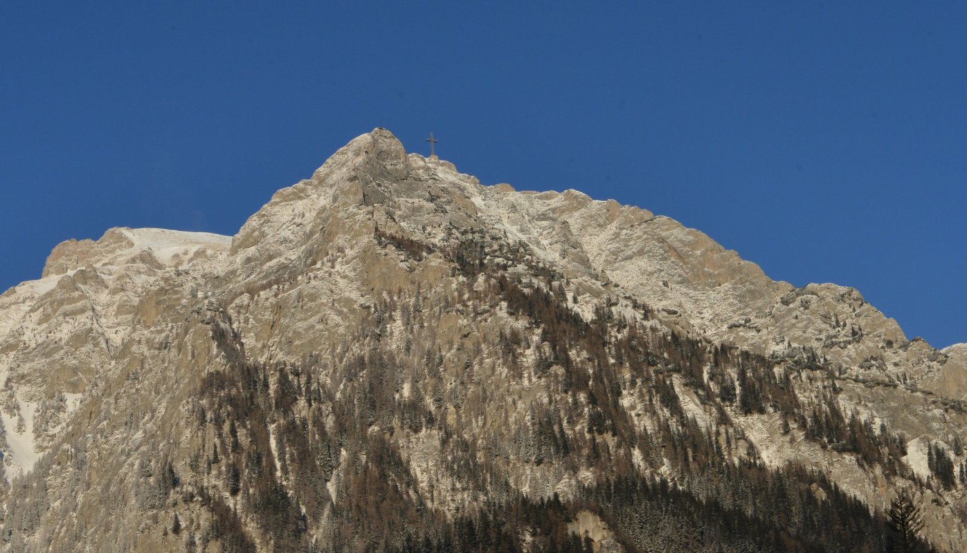 Omul deștept nu ia muntele în piept 65078