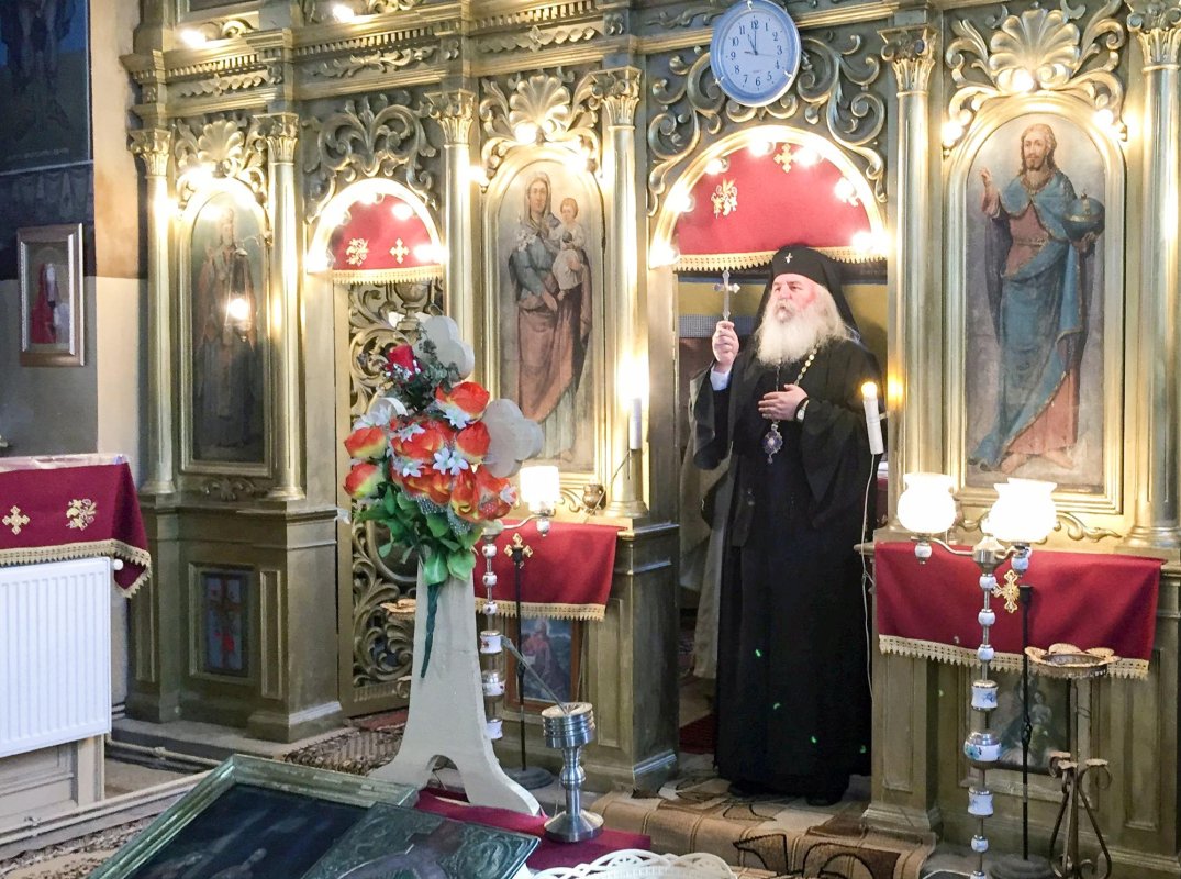 Slujiri chiriarhale în Mitropolia Banatului 65051