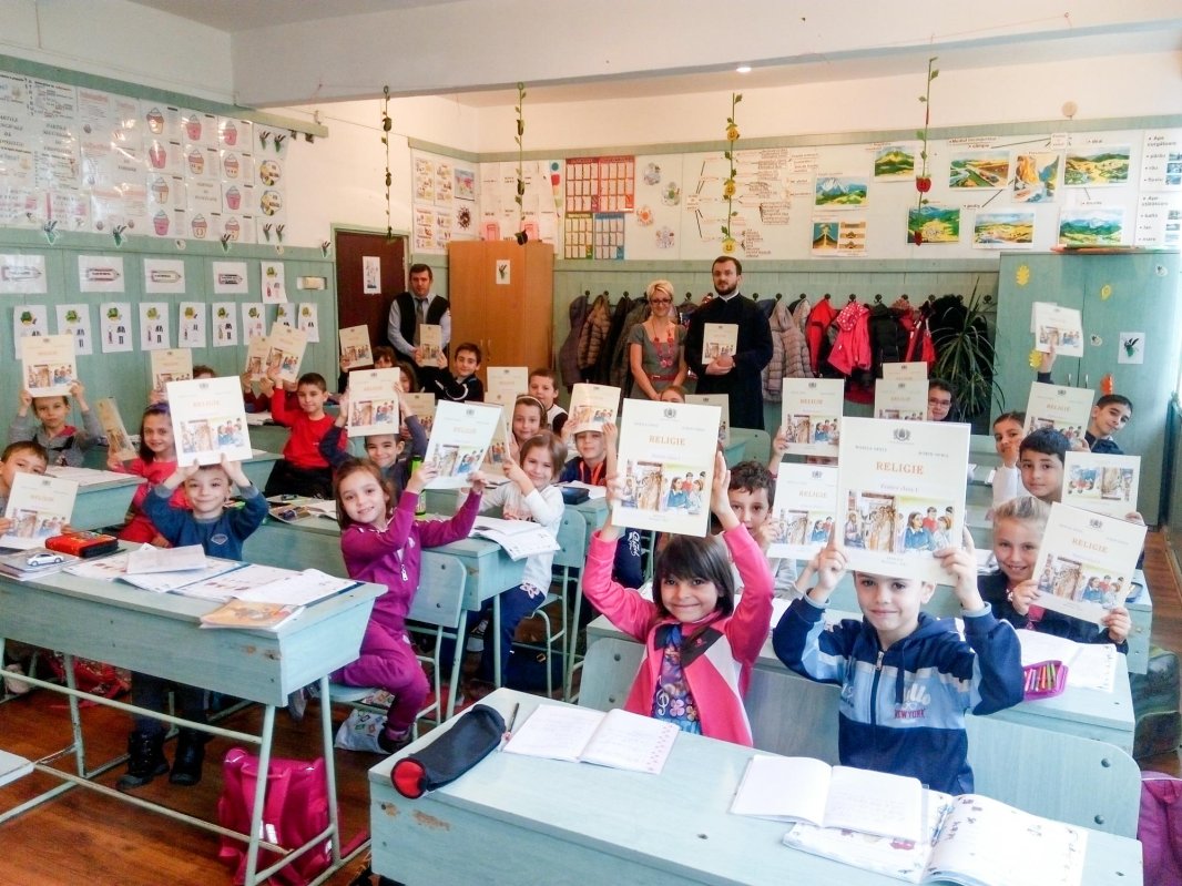 Grijă pentru viitorul tinerilor 64993