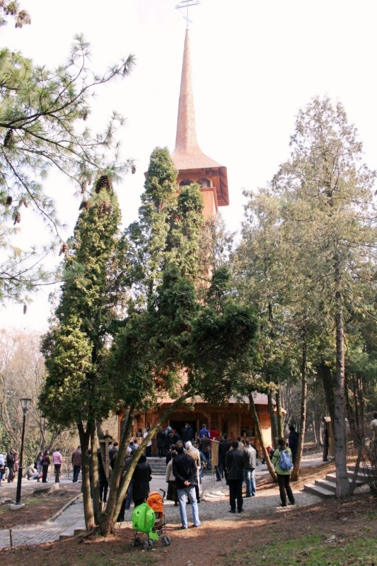 Program de sprijin la biserica studenţilor clujeni 64979