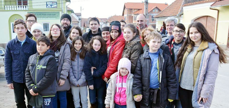 Tabără pentru tineri la Mănăstirea Măgura-Jina 64828