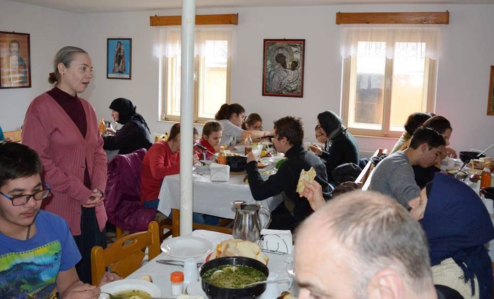 Tabără pentru tineri la Mănăstirea Măgura-Jina 64829