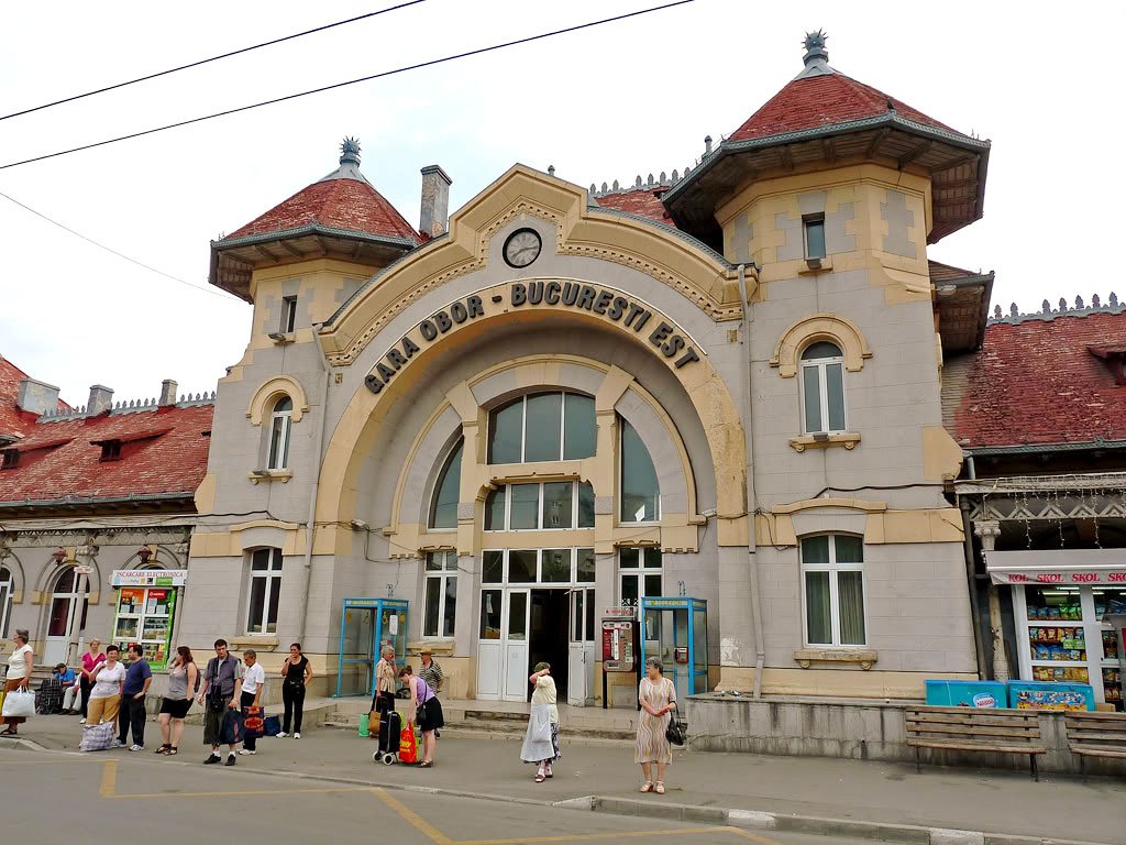 Actuale şi foste gări ale Bucureştiului 64799