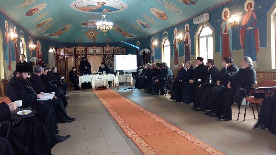 Adunare eparhială într-un centru de ocrotire socială 64696