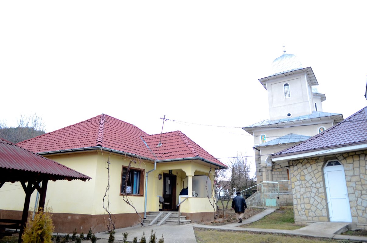 Un exemplu de slujire a aproapelui la Hârja 64727