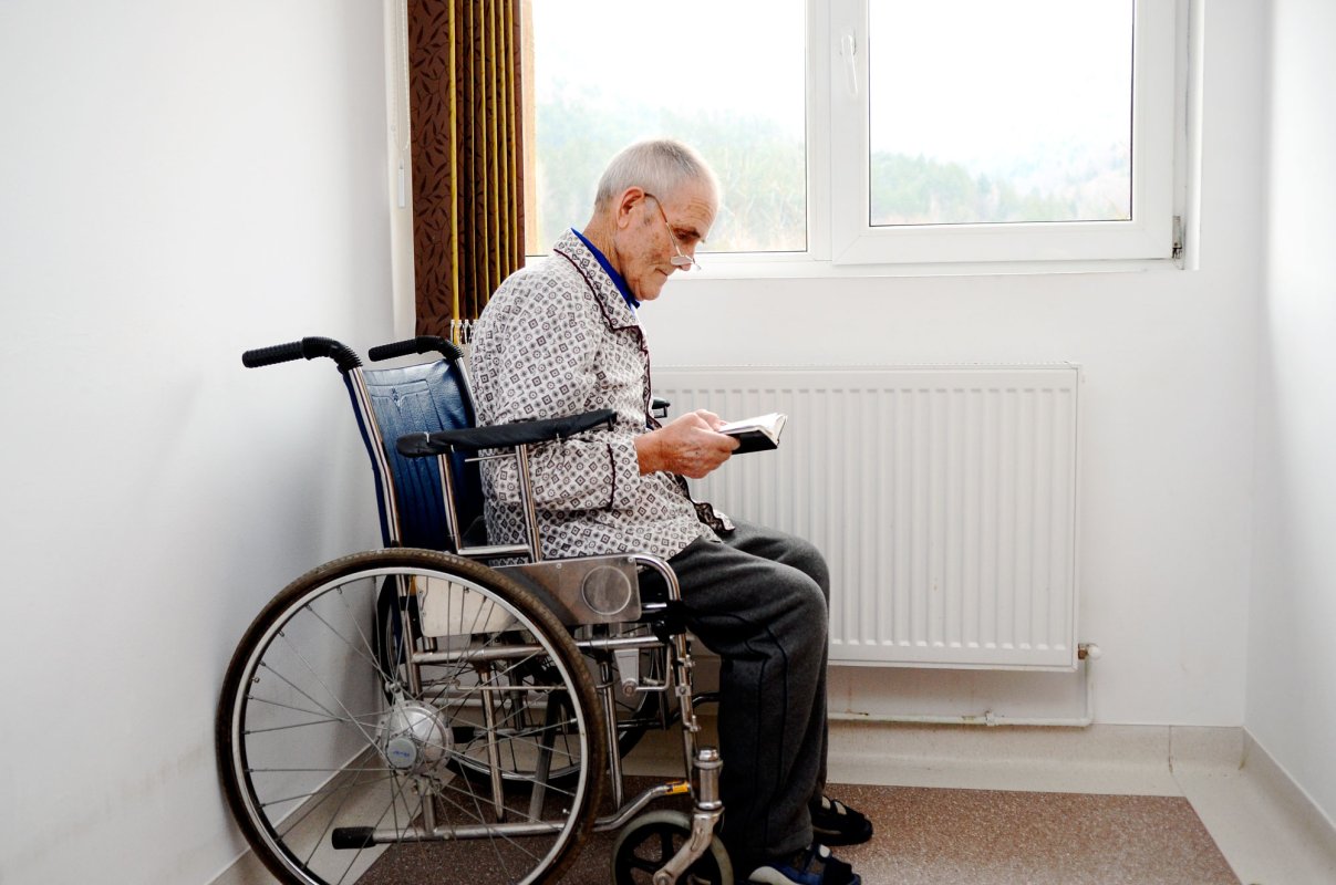 Un exemplu de slujire a aproapelui la Hârja 64729