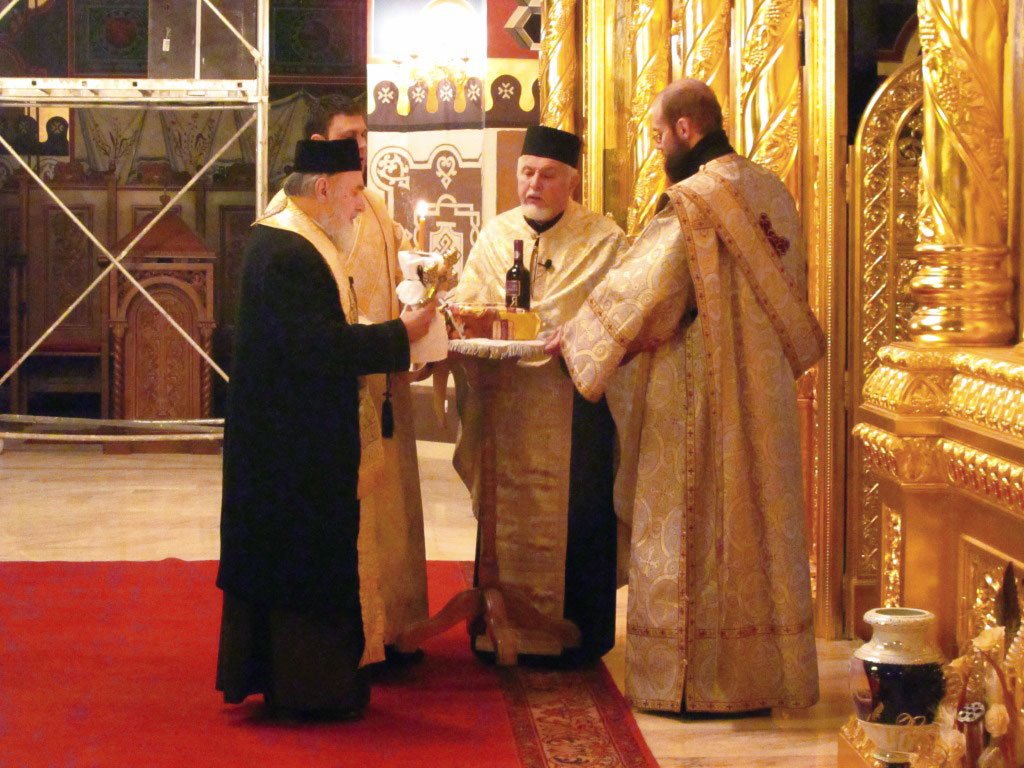 Slujiri arhierești în Mitropolia Banatului 64659