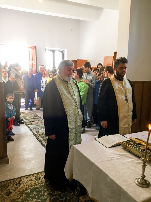 Un nou preot pentru elevii Liceului „Regina Elisabeta” 64625