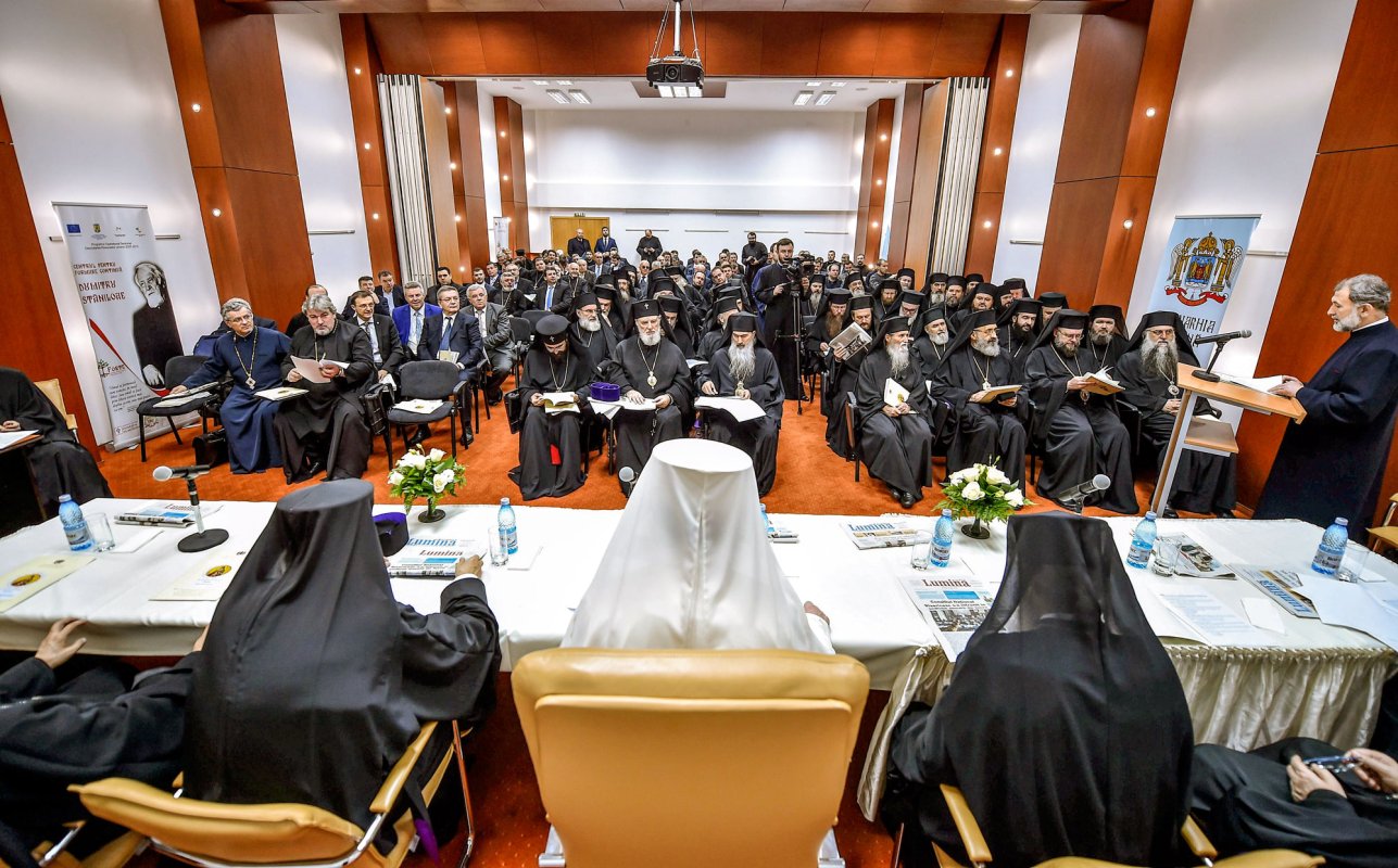 Adunarea Naţională Bisericească întrunită la Bucureşti 64552