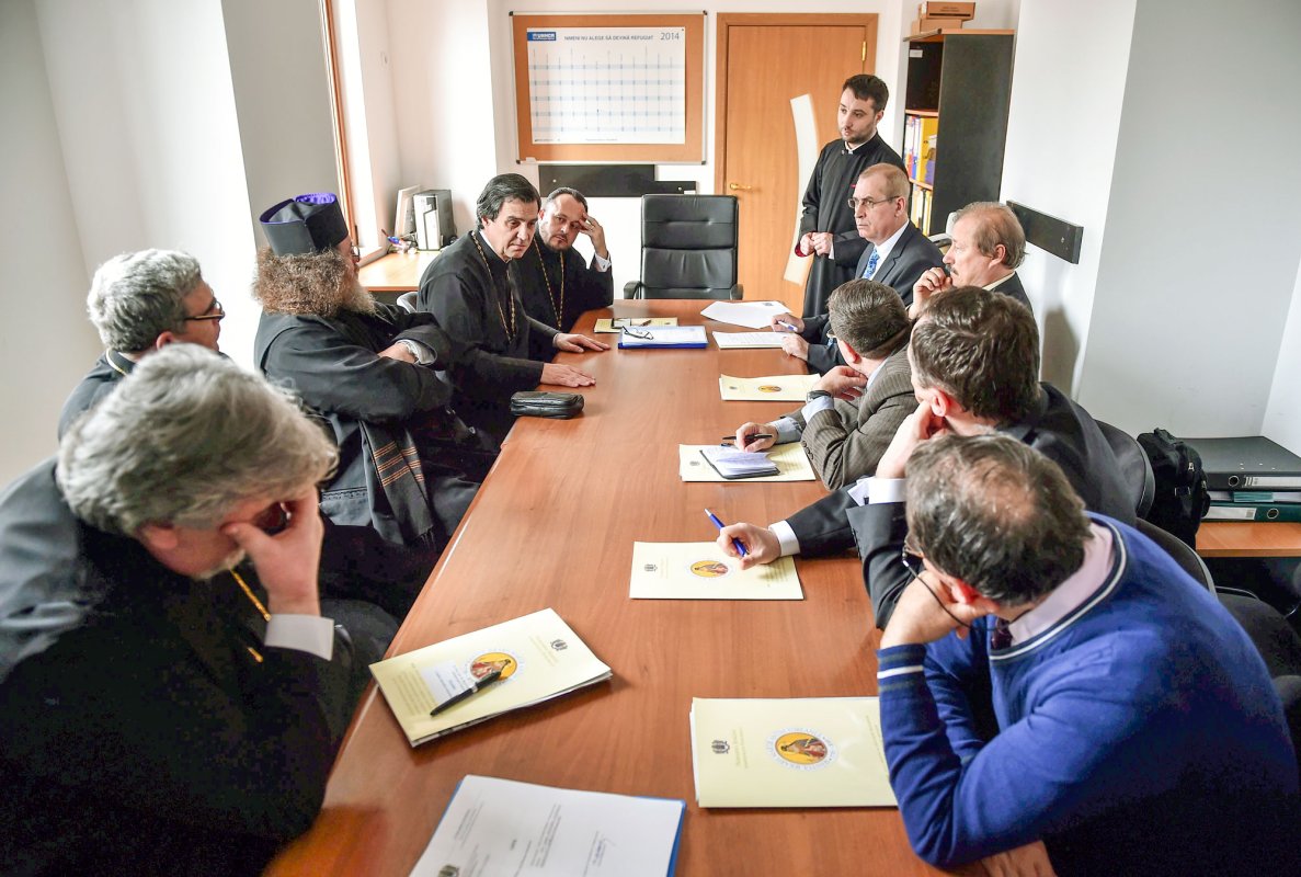 Adunarea Naţională Bisericească întrunită la Bucureşti 64565