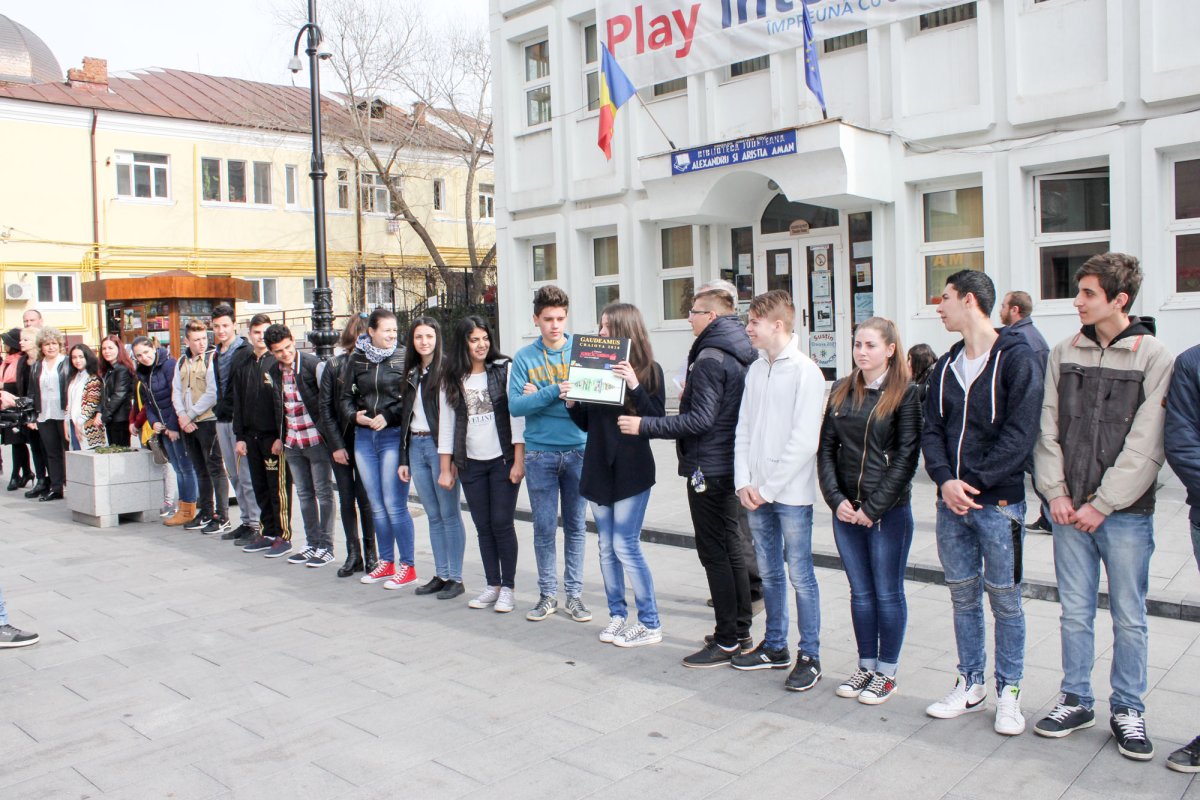 Evenimente culturale în Cetatea Băniei 64420