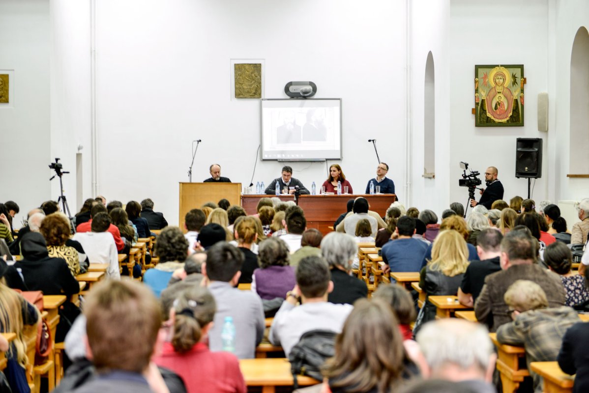 Preoţi mărturisitori în temniţele comuniste 64442