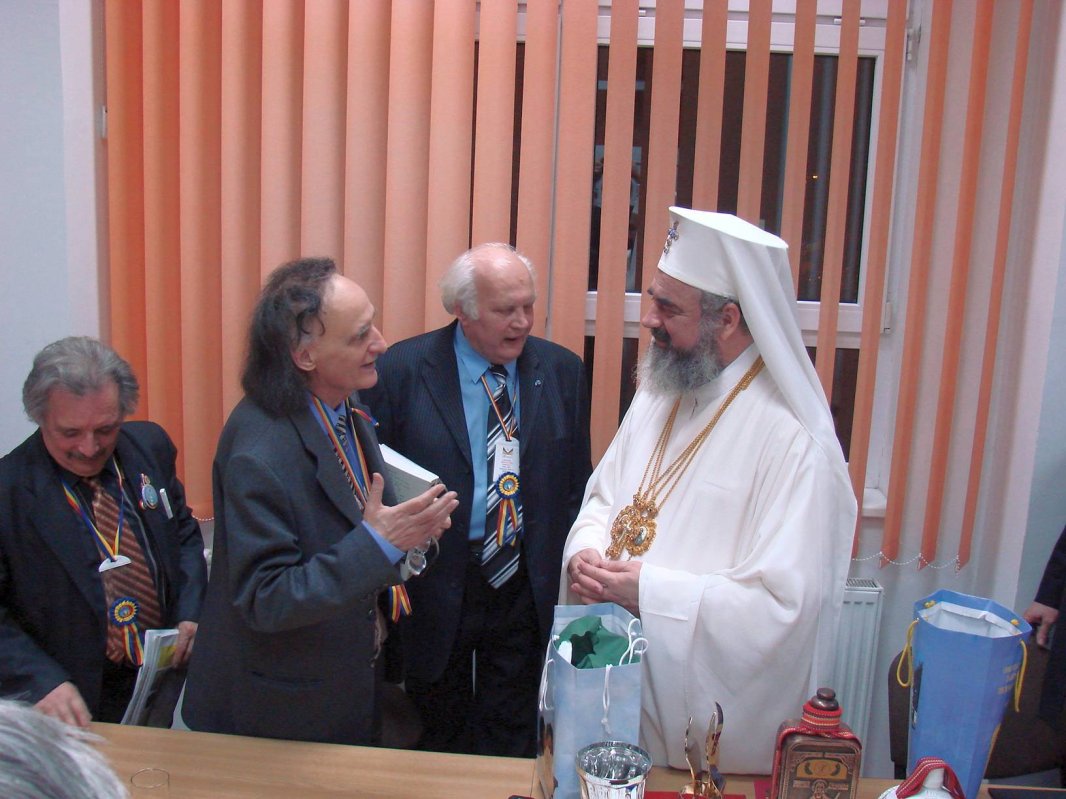 A scris pentru că voia să-L vadă pe Dumnezeu de aproape 64471