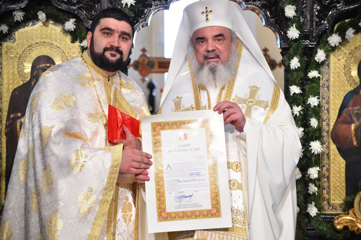 A fost sfinţită pictura bisericii Parohiei Afumaţi II 64386