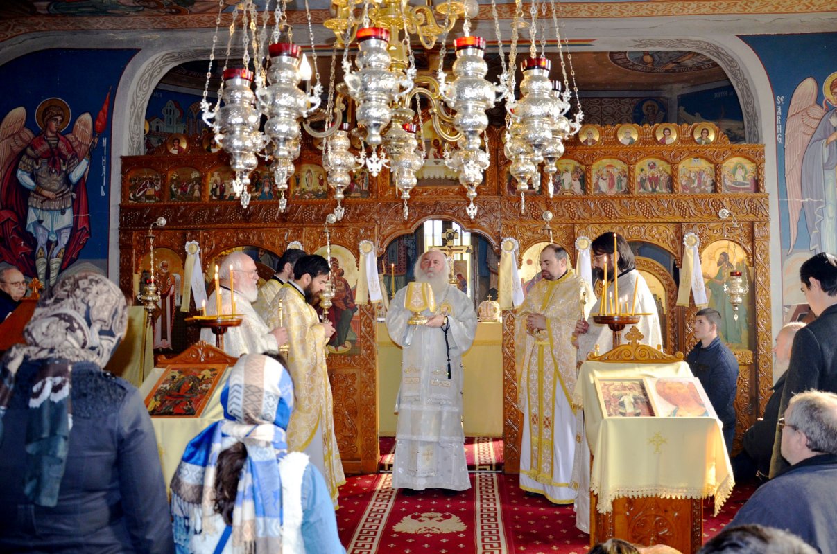 Slujiri chiriarhale la Timișoara, Arad 64316