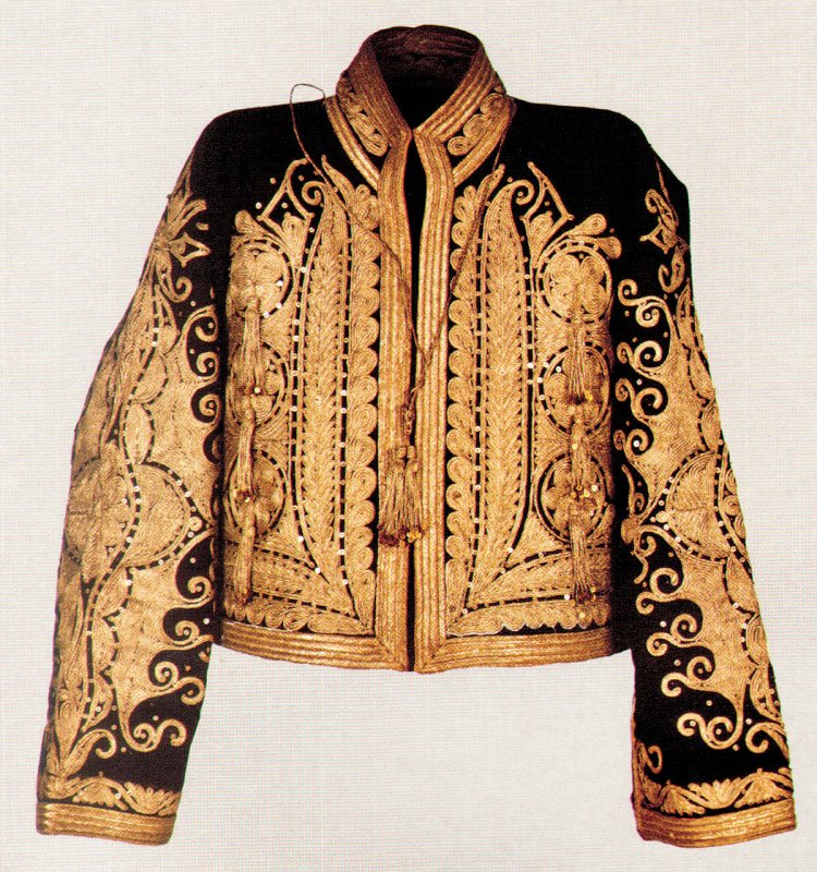 Un album despre moda din Ţara Românească 64349