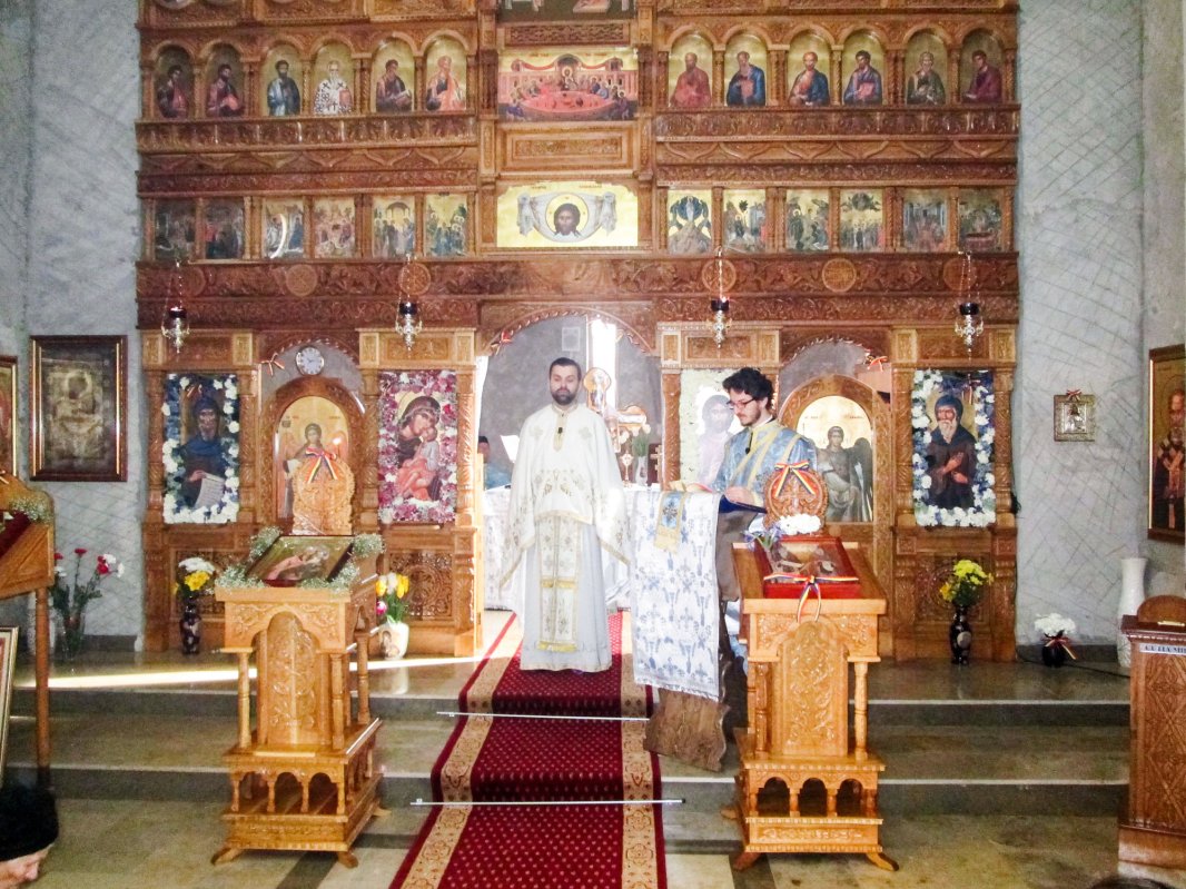 Hramul singurei biserici bucureştene închinate Sfântului Ioan Casian 64282