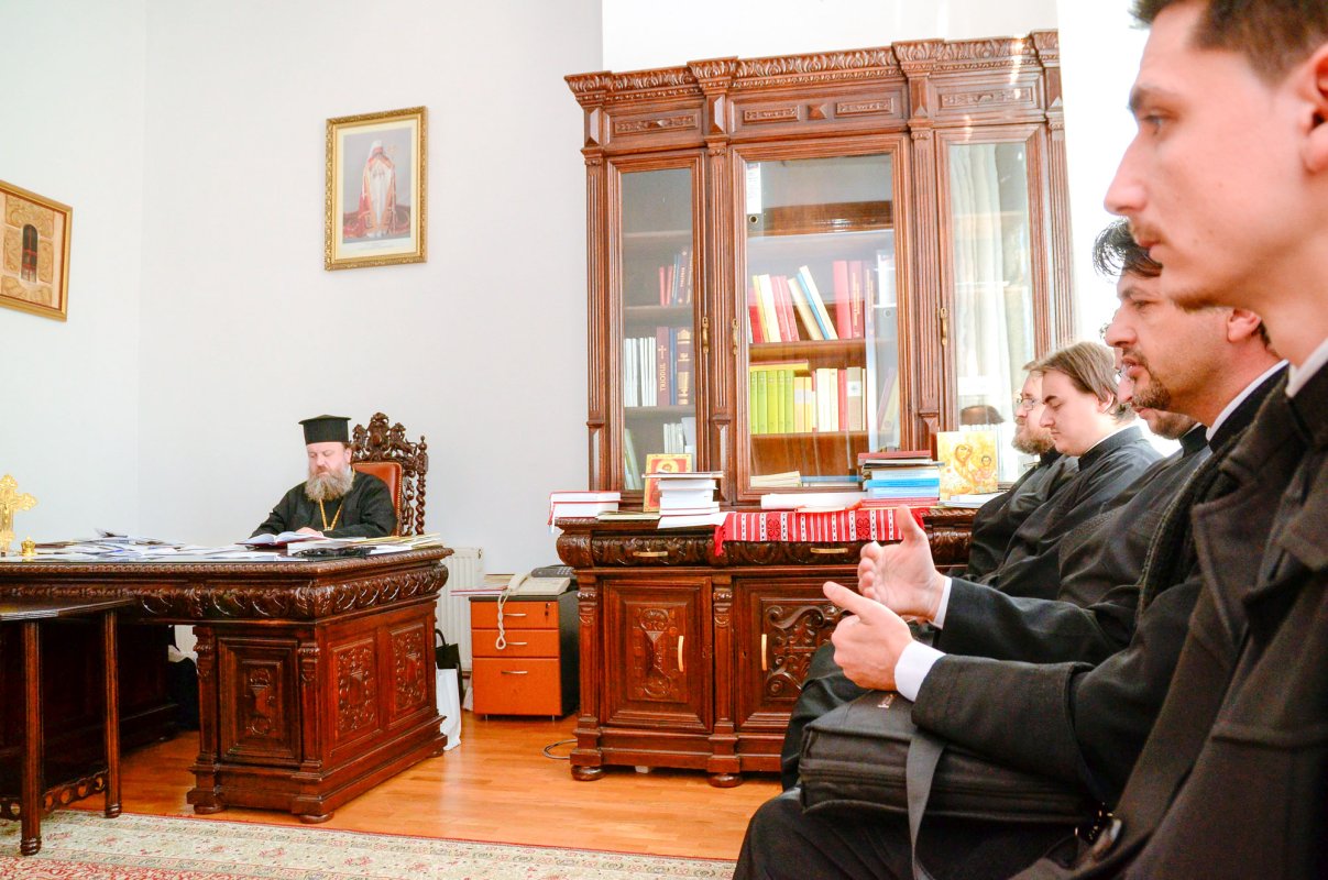 Duhovnicul, purtător  al Duhului Sfânt 64211