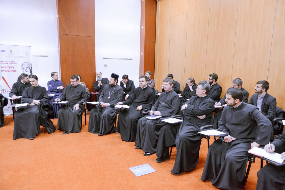 Strategie de comunicare unitară 64126