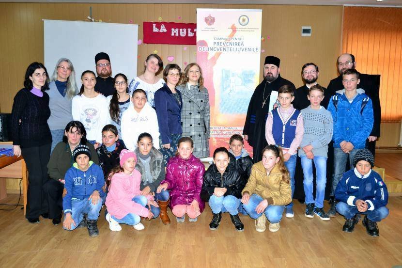 Biserica, alături de minorii privaţi de libertate 63896