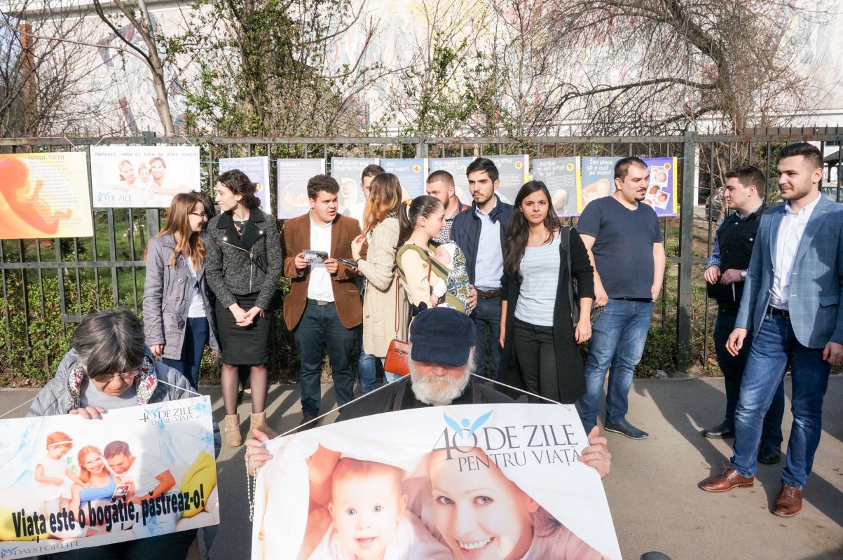 Campania „40 de zile pentru viaţă” în Capitală 63883