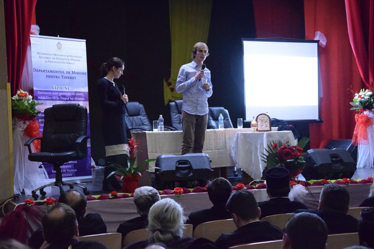 Conferinţă semestrială preoţească cu tema „Preotul şi tânărul împreună pe drumul către Dumnezeu“ 63833