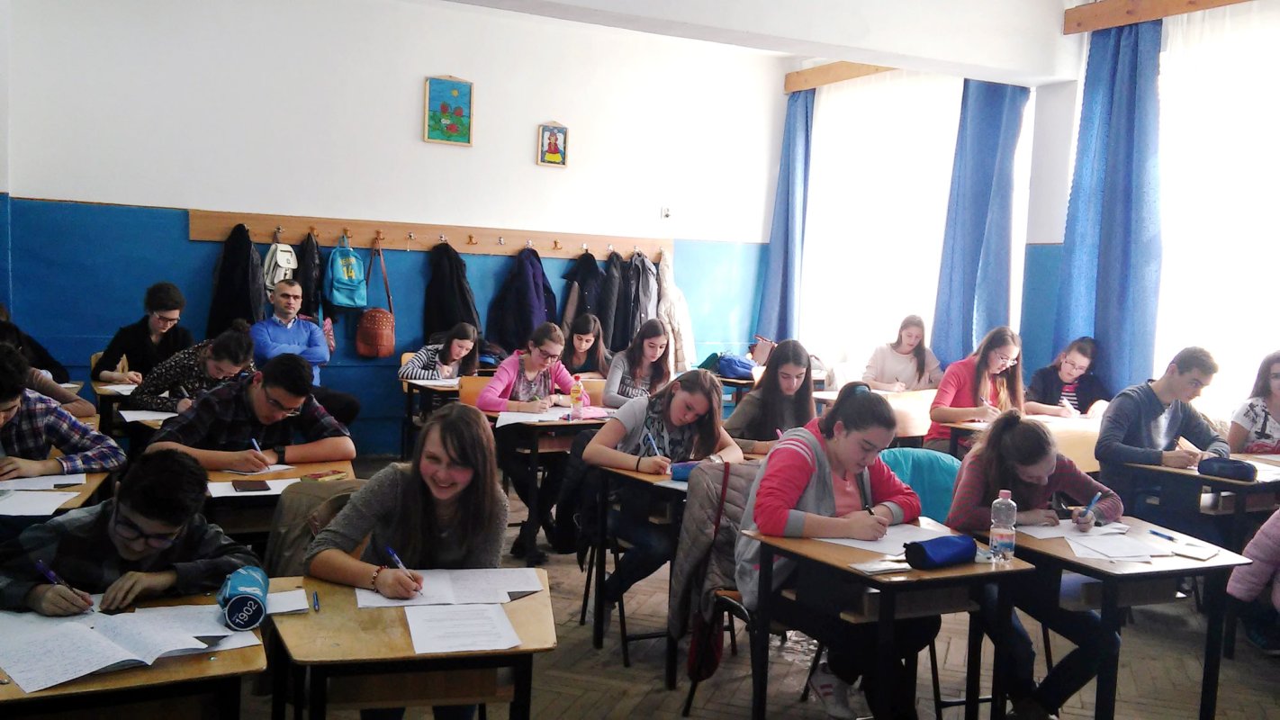 Participare numeroasă la olimpiada de religie 63852