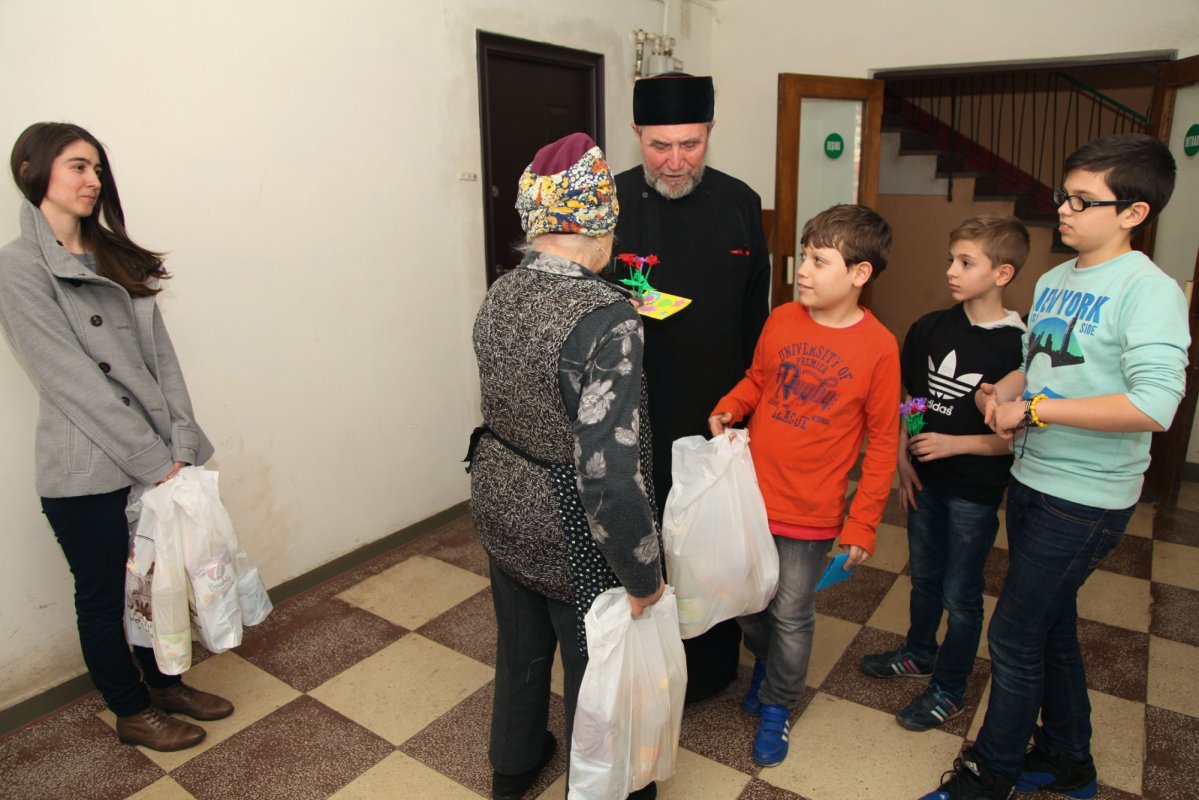 Ziua Femeii sărbătorită de copii 63842