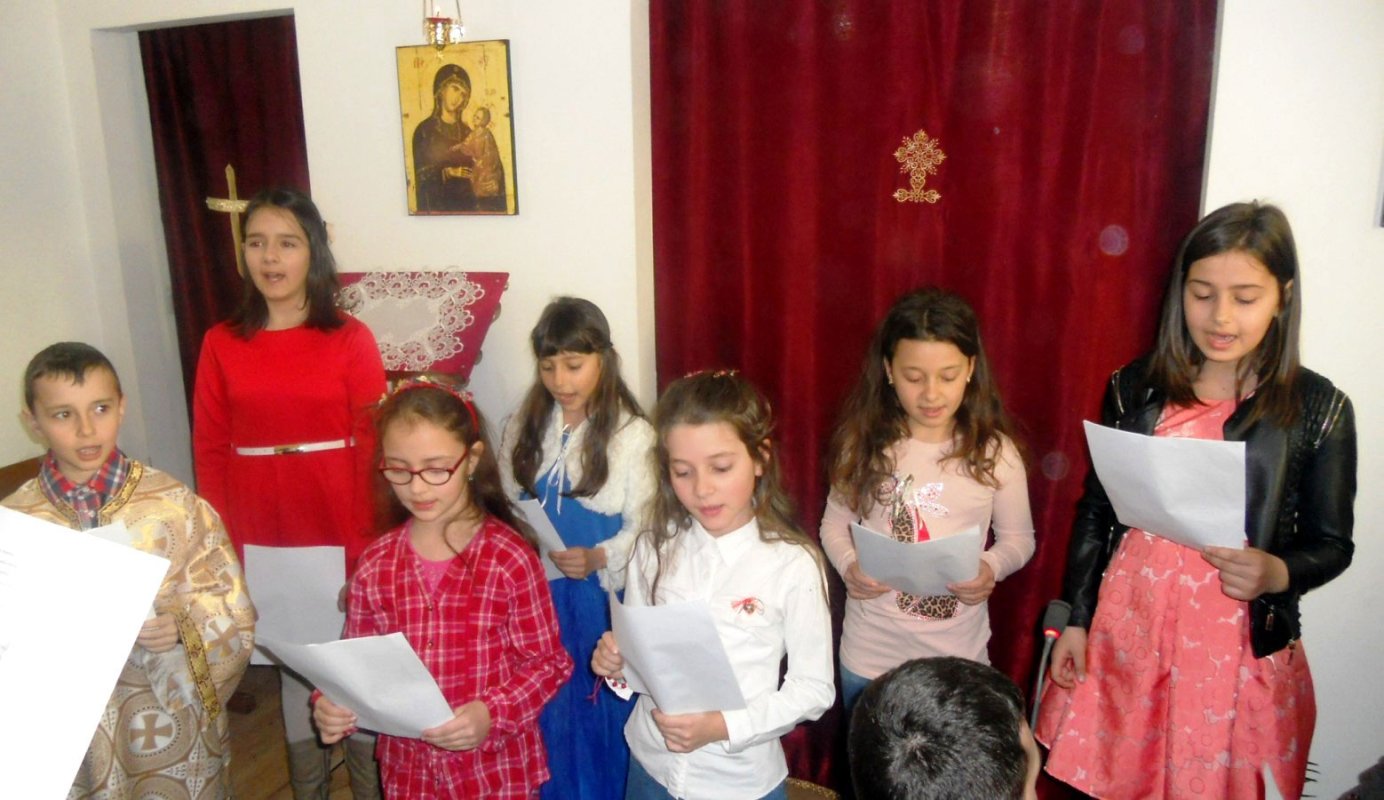 Ziua Femeii sărbătorită de copii 63843