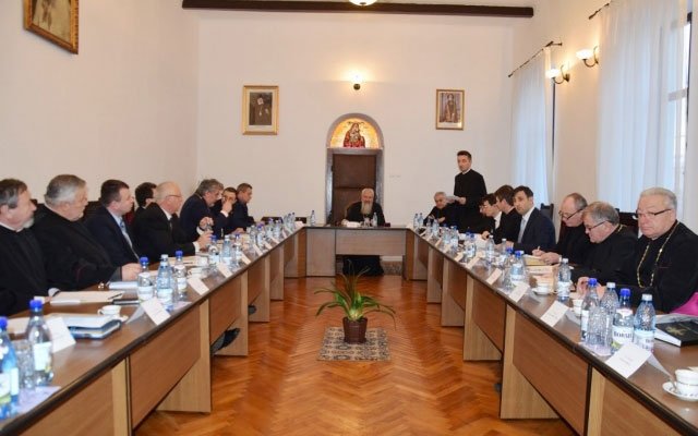 Şedinţă la Centrul eparhial de la Cluj-Napoca 63756
