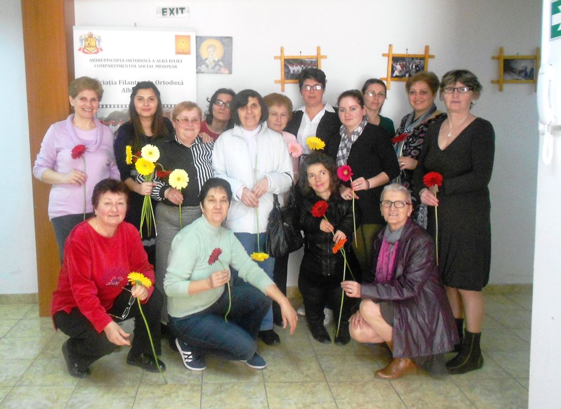 Sărbătoare în centrele Filantropiei Ortodoxe Alba 63694