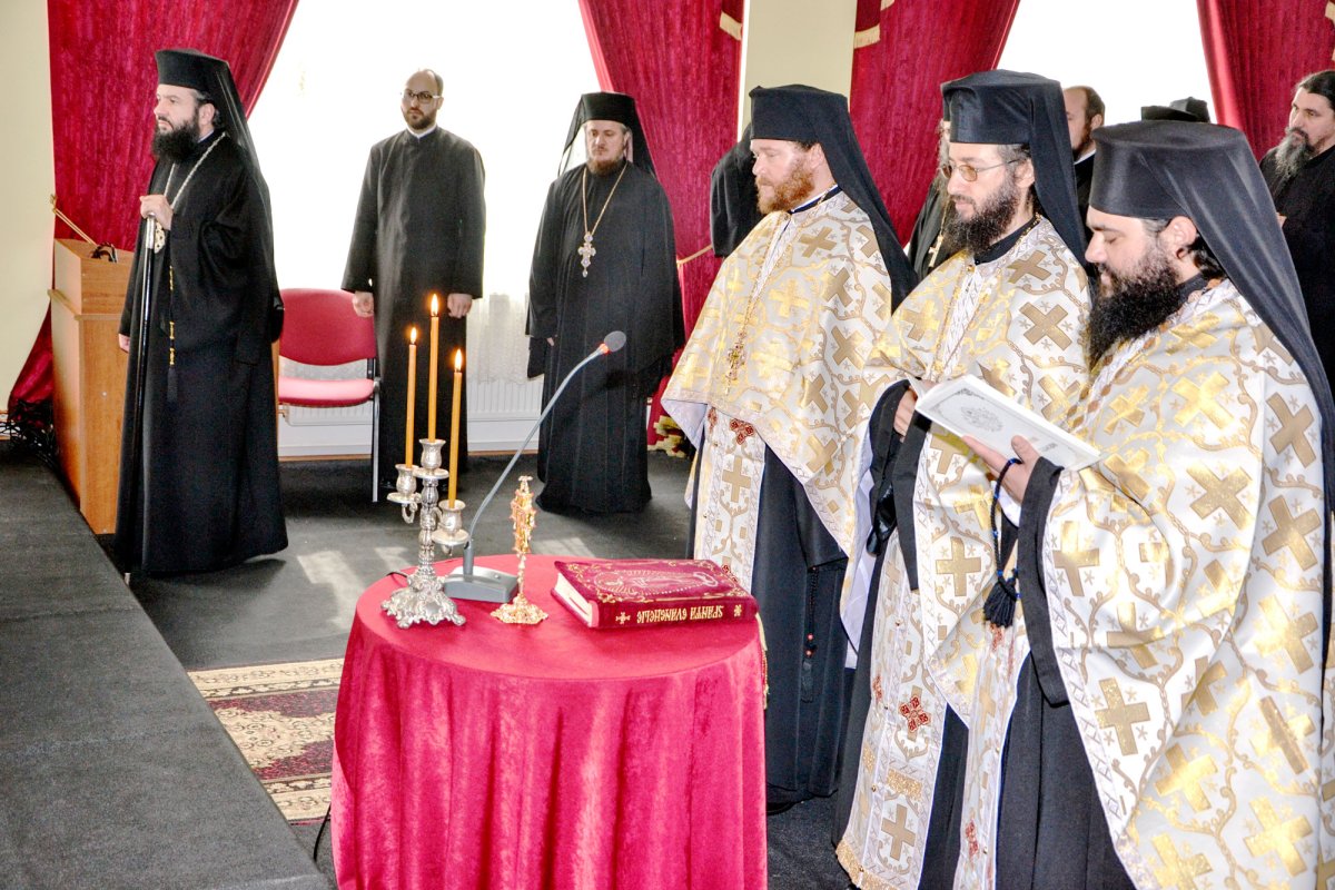 Sinaxă monahală în Episcopia Caransebeșului 63651