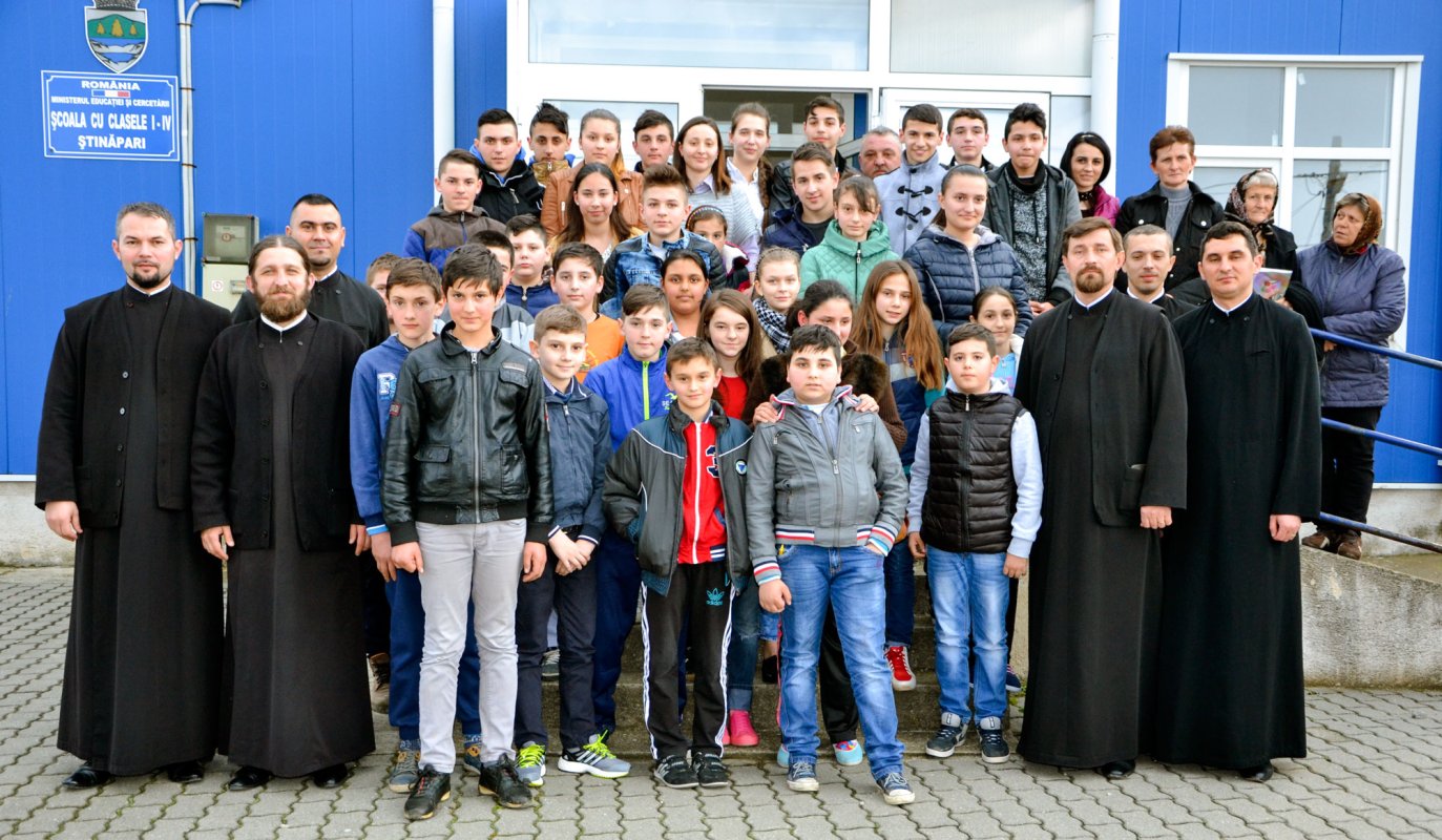 Întâlnire de suflet cu copiii și tinerii 63599