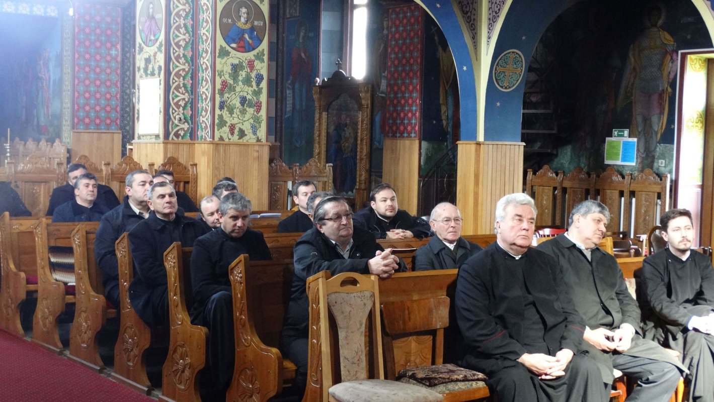 Şedinţa preoţilor din Protopopiatul Gherla 63590