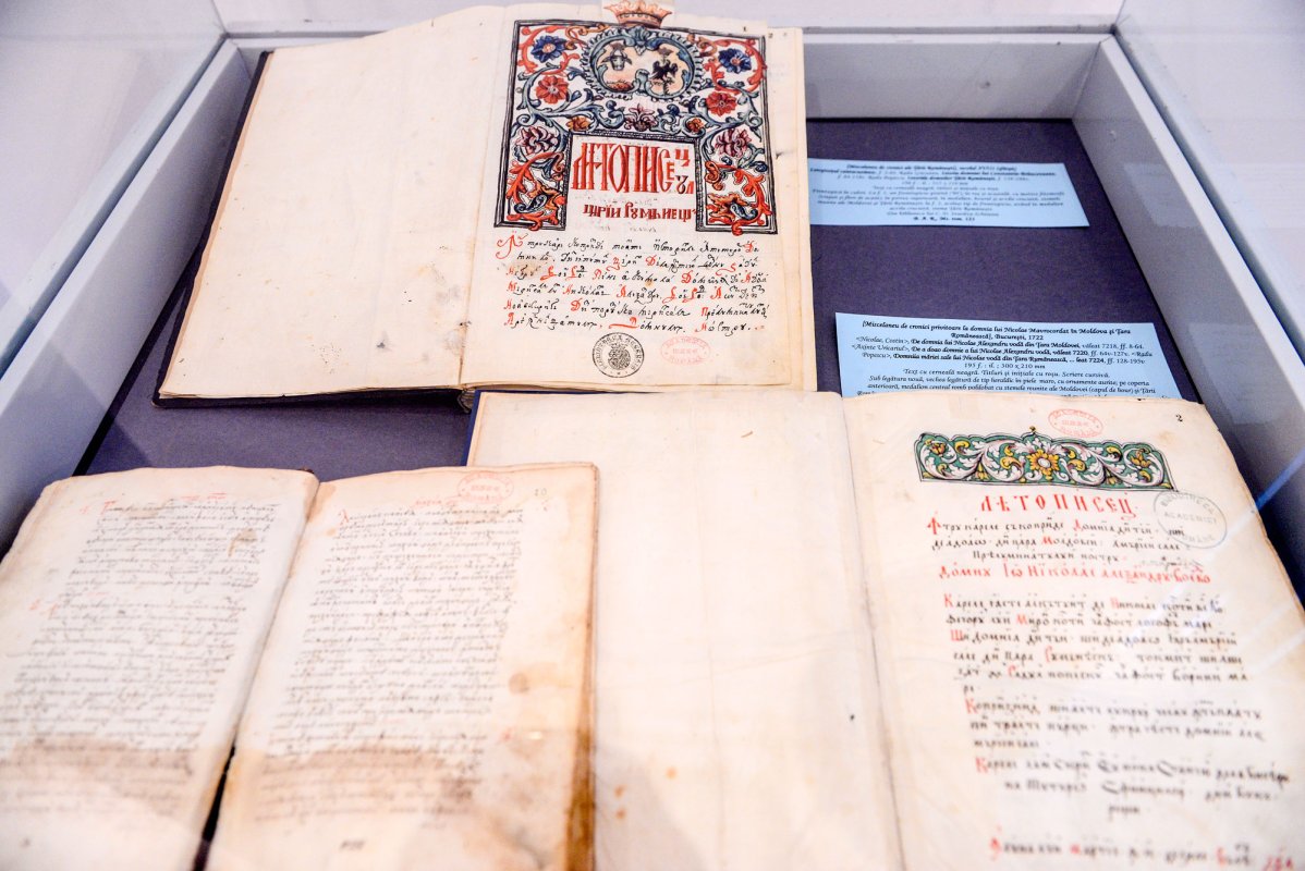 Expoziţie inedită de manuscrise la Biblioteca Academiei Române 63502