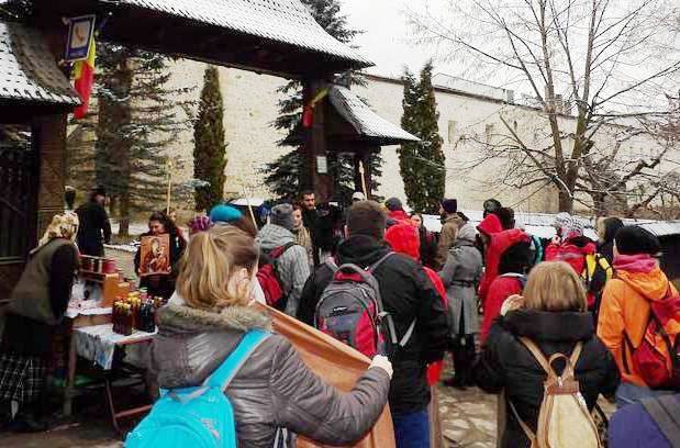 Pelerinaj la mănăstiri din Oltenia 63401