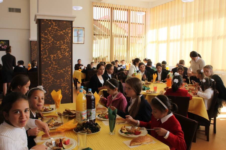 „Planeta” copiilor de la Rădăuți 63432