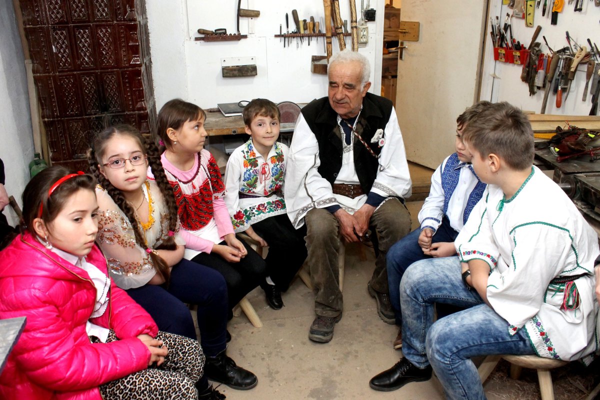 Constantin Brâncuși omagiat la Curtea de Argeș 63344